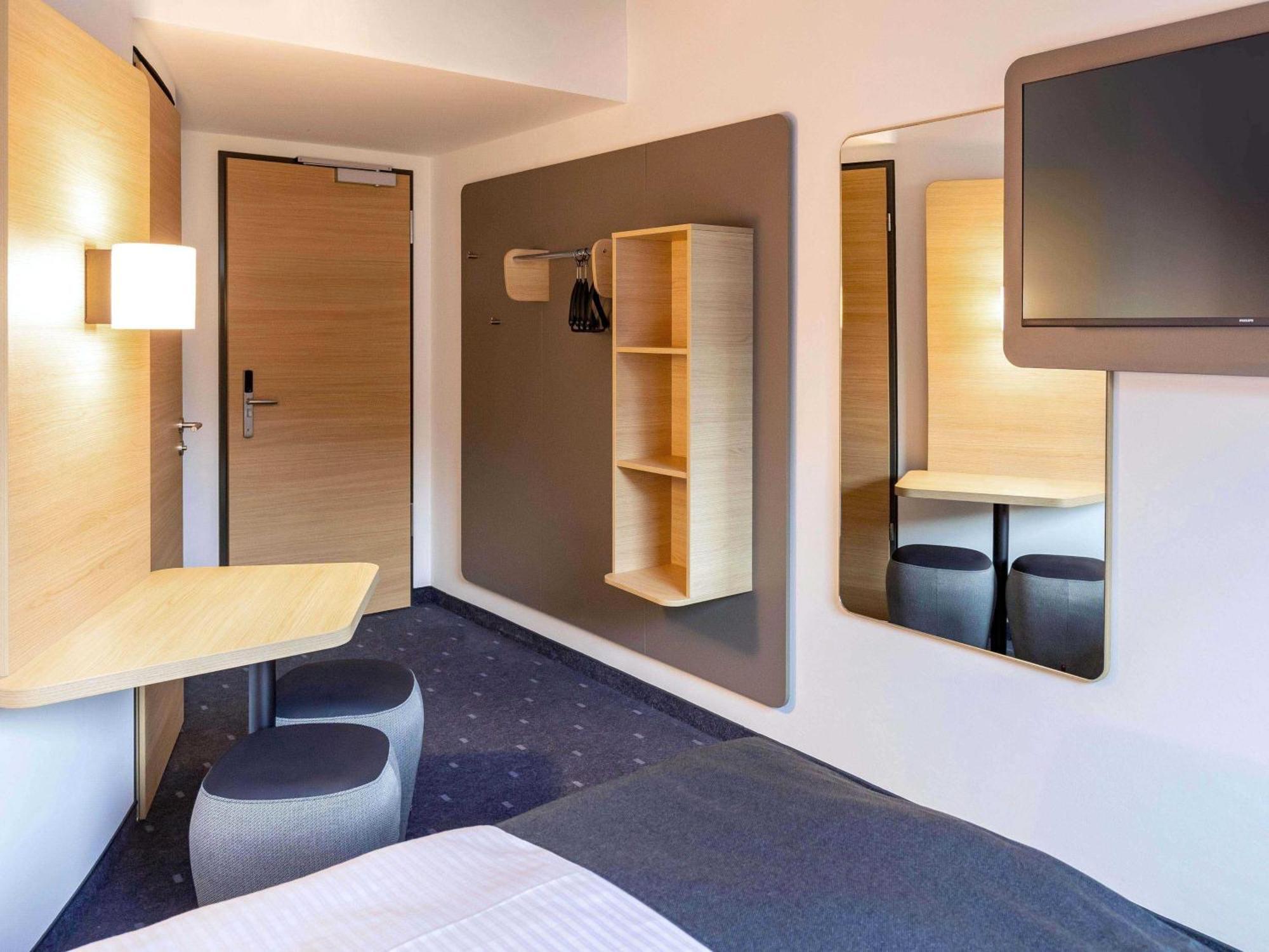 B&B Hotel Duesseldorf City-Sued — Fotoğraflar 3